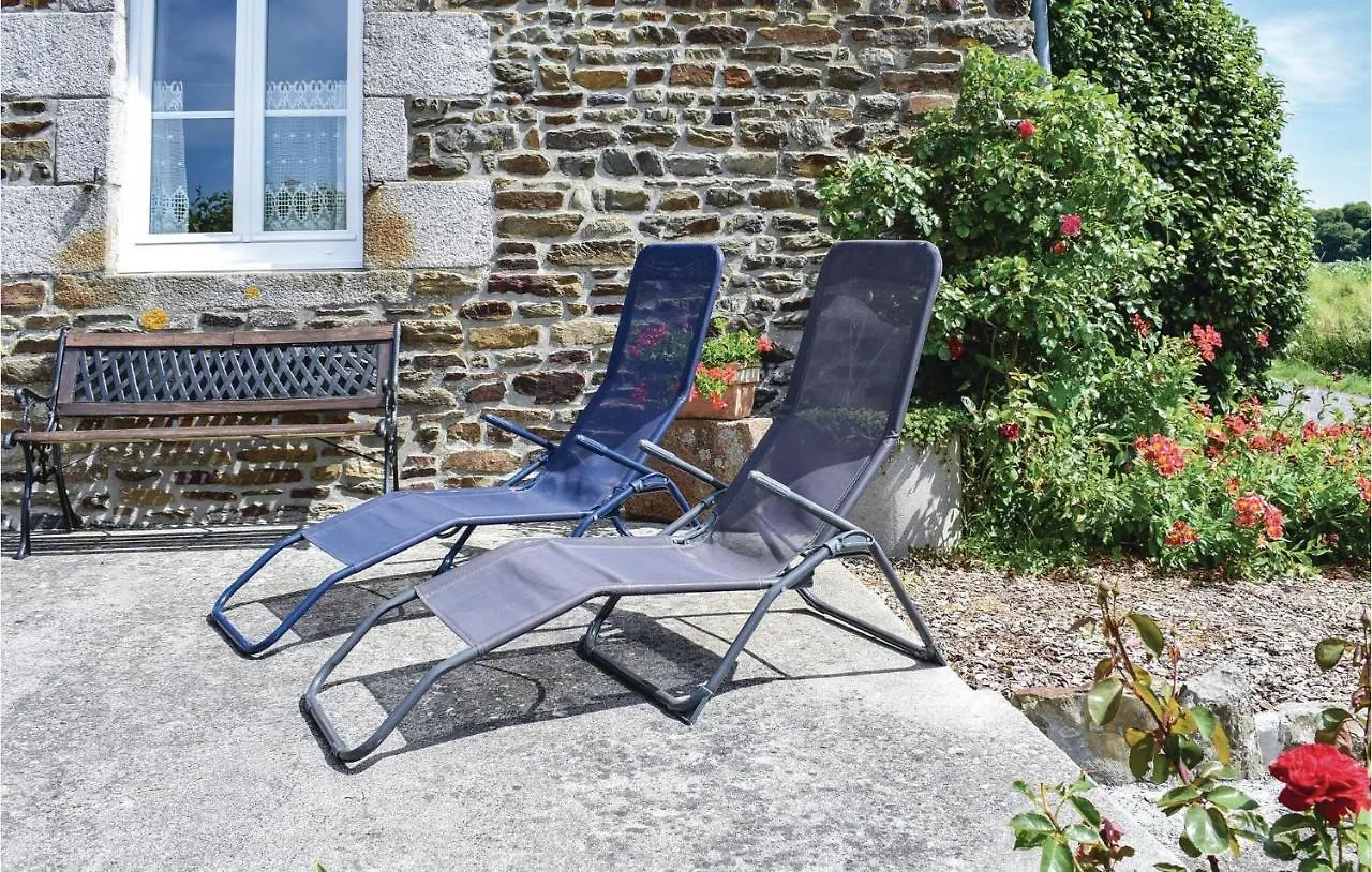 Holiday home Awesome Home In Vergoncey With Kitchen La Croix-Avranchin