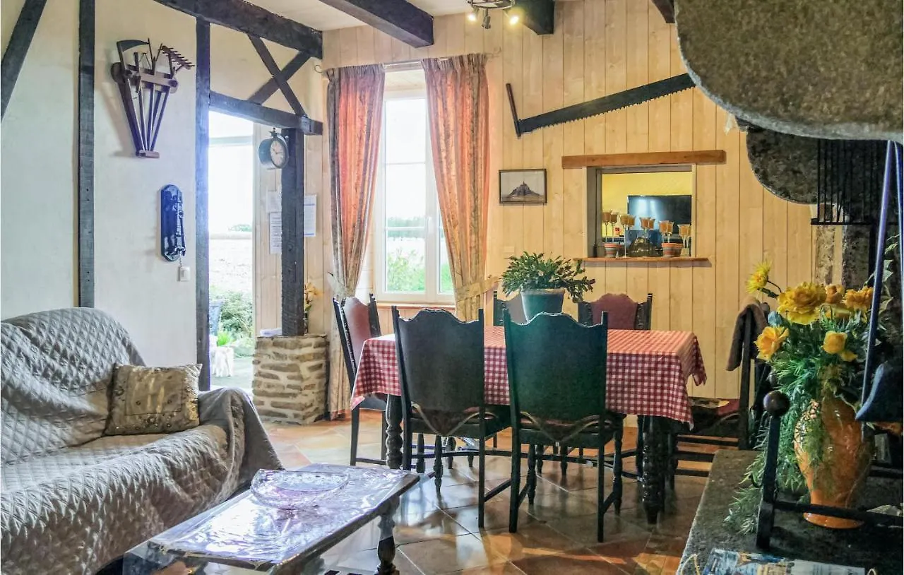 Holiday home Awesome Home In Vergoncey With Kitchen La Croix-Avranchin France